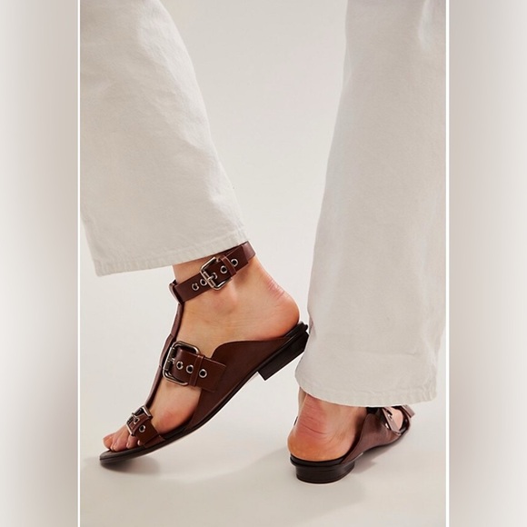 NWOT Jeffrey Campbell Size 8 Banks Chocolate Brown Strappy Buckle Sandals - Picture 6 of 7